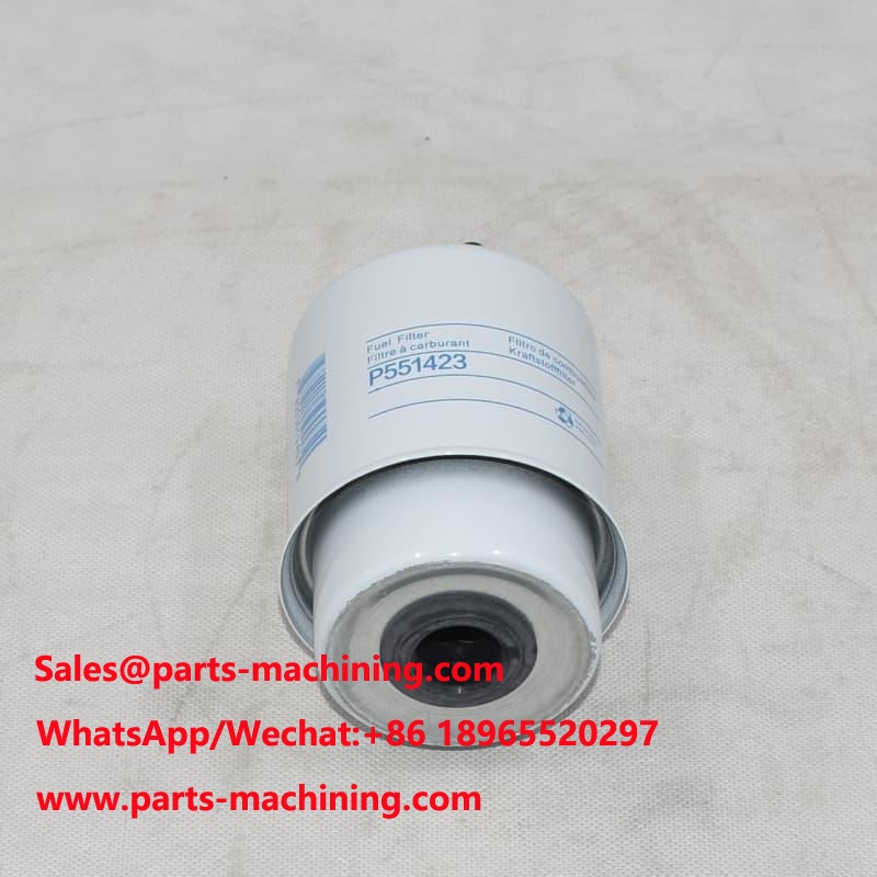 топливный фильтр P551423 BF7673-D RE50455 FS19516
