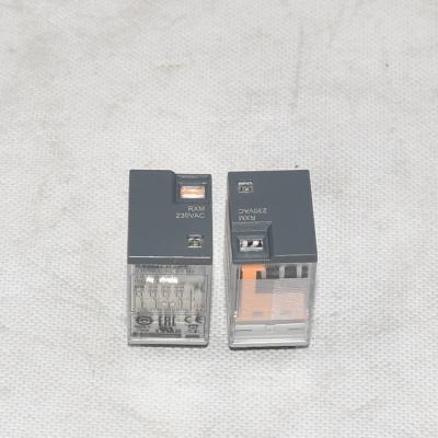 Миниатюрное реле RXM4LB2P7 3A 230VAC